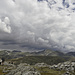Dunkle Wolken über den Bergen des Rondane Nationalparks