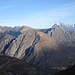 zum Abschluss der Gipfelbilder hier noch eines, das ausschliesslich dem schönen und gernbesuchten Grat vom Monte Grona über den Bregagnino zum Monte Bregagno gewidmet ist
