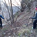 ridiscesi alla goletta prendiamo un vecchio sentiero per la Forcola, malagevole e abbandonato, franoso e pericoloso