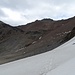 Ein Blick vom Sattel hinauf zum Cerro La Esfinge. Der Aufschwung rechts ist der deutlich niedrigere Westgipfel.