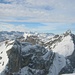 Blick von vom Gipfel der Seekarlspitze Richtung Spieljoch (links) und Hochiss (rechts), dahinter das Karwendelgebirge