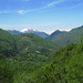 Blick nach Westen zu den grossen Walliser Schneebergen.