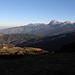 Im Abstieg vom Monte Gorzano - Blick über die abendliche Landschaft zum Gran Sasso.