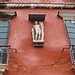 L'Ercole che il Tintoretto volle sulla facciata della sua casa.