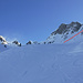 Kurz vor der Schlüsselstelle: Die Steilstufe hinauf zur Bocchetta di Formazzora - Rot = Aufstiegspur.