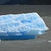 Eisberg - wohl auf einer Untiefe gestrandet