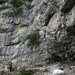Felswand vom Monte Cuc, die mithilfe von Leitern überwunden wird