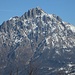 Versante sud-ovest della Grignetta, dove le sue guglie e i suoi pinnacoli sono diventati il luogo d’elezione degli arrampicatori lombardi.