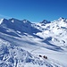 <b>Grazie alle nevicate dei giorni scorsi, questa volta non rovino la soletta degli sci; gli sfasciumi che caratterizzano il versante nord-ovest del Piz Davo Sassè sono ben coperti dalla neve. </b>