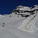 ein äußerst skifreundliches Kar; der üble Schotter liegt unter einer guten Schneedecke
