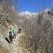 Intercettata la mulattiera che da Rongio sale al Rifugio Elisa, abbiamo iniziato a seguirla verso valle.