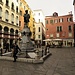 Il monumento a Carlo Goldoni in Campo San Bartolomeo.