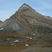 Rückblick auf den Piz d'Artgas (2787m) kurz vor der Bifertenhütte. Links ist die Lücke Fella Lenn (2578m).