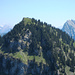 Unser nächstes Ziel, der Gross Aubrig vom Gipfel des Chli Aubrig.Im Hintergrund der Chöpfenberg.