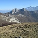 Bel panorama verso nord dove spiccano i Corni di Canzo, il Moregallo e le Grigne.