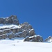 <b>Ad ovest, in direzione della nostra meta, è invece il roccioso Einshorn (2943 m) a dominare la scena. </b>
