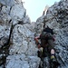 Der Aufstiegs-Kamin zum Gipfel des Kleinen Mythen (Foto von [u Schlumpf])