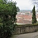 Dai giardini del castello si gode di un bel panorama sulla pianura, su Brescia e sulle colline intorno.