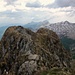 Gipfelgrat des Pisanino; rechts der Monte Tambura, dahinter der Monte Sumbra