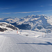 Blick von der Skilift-Bergstation die Skipiste hinunter