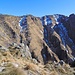 Blick zurück zum Gipfelbereich des Monte Mottarona, der ins Valstrona erstaunlich wild abbricht.