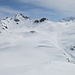 wow, diese gigantische Schneearena...hierdurch verläuft der weitere Anstieg zum Pass Lunghin und dem Piz dal Sasc