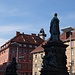 Blick vom Hauptplatz über das Erzherzog-Josef-Denkmal zum Uhrturm