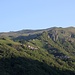 <b>Roncapiano</b> (980 m), il paese più alto della Valle di Muggio, sul versante meridionale del Monte Generoso.