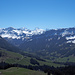 Die Marbachegg bietet auch Aussicht auf die höchsten Berner
