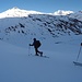 <b>Sono in compagnia di un gruppo di sciatori intenzionati a raggiungere lo Schenadüi (2742 m), una meta che richiede 4 h di salita, ma che sulla carta dovrebbe essere tecnicamente più facile del Pizzo dell’Uomo.</b>