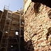 Gerüstaufbau im Bereich Palas: die Stiftung Ruine Campell/Campi lässt die Burg restaurieren