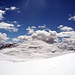 Wolkenspiel um den Pizzo del Lago Scuro. Wohl auch ein lohnendes Skitourenziel...
