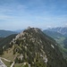 Sonnberggrat von der Felskanzel des Pürschling gesehen - rechts dahinter das Estergebirge