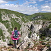 Krkavčie skaly - An den Felsen erreichen wir offenes Gelände, und es ergeben sich richtig gute Ausblicke in die Schlucht Zádielska tiesňava.