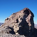 Gipfelkopf, auf der rechten Seite ereignete sich 2011 ein gewaltiger Felssturz