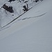 In der Schneedecke war Spannung, die ich gestört hatte u. so ging mindestens 20m neben mir nach einem Zischen ein kleines Schneebrett ab!