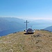 Der Monte Giove erweist sich als 1A-Aussichtswarte mit Tiefblick zum Lago Maggiore.