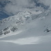 Auf halber Strecke grüsst das Aletschhorn mit seiner imposanten [http://www.hikr.org/tour/post80981.html N-Wand]