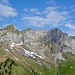 Ein Blick von Fläschen auf die gegenüberliegende Seite. Links der Biet.