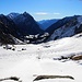 Foto vom ersten Beseitigungsversuch 29./30.12.2018:<br /><br />Gegen das hintere Val Camadra ging es nun auch endlich einmal etwas steiler hinauf. Inzwischen erschien der Sosto (2220,6m) nur noch als kleiner, spitzer Berg.