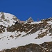 Foto vom ersten Beseitigungsversuch 29./30.12.2018:<br /><br />Blick im Zoom hinauf zur Capanna Scaletta (2205m), unserem Tagesziel der Schneeschuhtour.