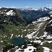 Lac de Walopp sur fond d'Oberland bernois. 