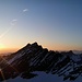 Sonnenaufgang links von der (nicht leichten) Grubenwand. Diese Aufnahme gelingt mir unterhalb der Gipfelflanke des Gleirscher Fernerkogels.