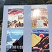 Alte Werbeplakate werden oben auf dem Gipfel präsentiert