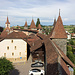 Sicht entlang der Stadtmauer.