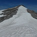 über das Schneefeld konnte ich sehr gut und schnell zum Gipfel aufsteigen