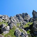 Aufstieg zum Monte Grona,<br />Steiler Anstieg zwischen Felstürmen