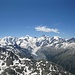 Blick nach Südwesten auf die Bernina-Gruppe. In der Bildmitte erkennt man den Morteratsch-Gletscher.
