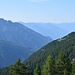 vista verso valle con l'Alpe Spotigene in lontananza