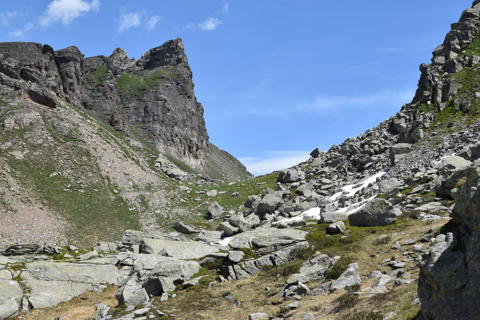 la breve risalita al Passo del Muretto Fotos